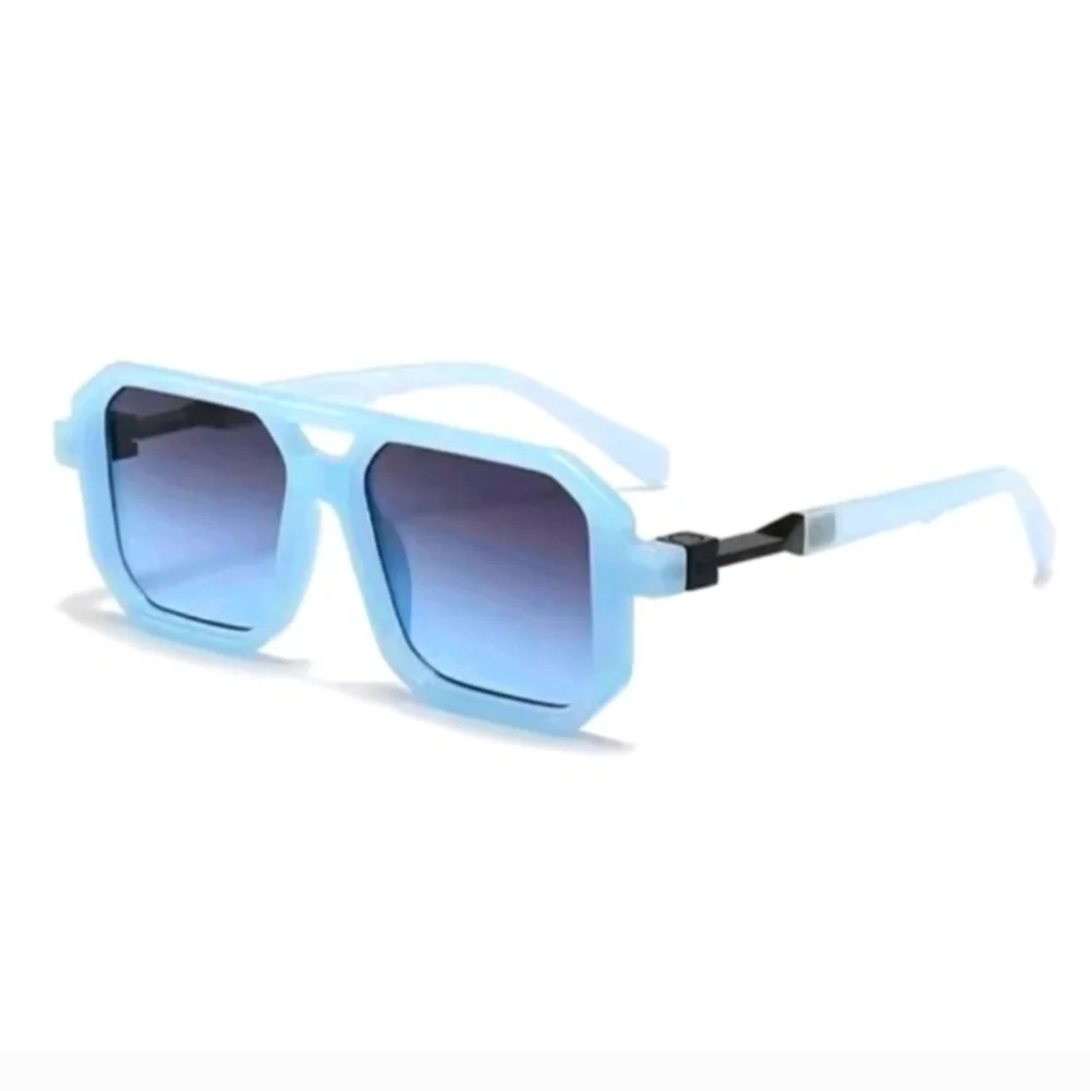 Stylish Blue Square Sunglasses